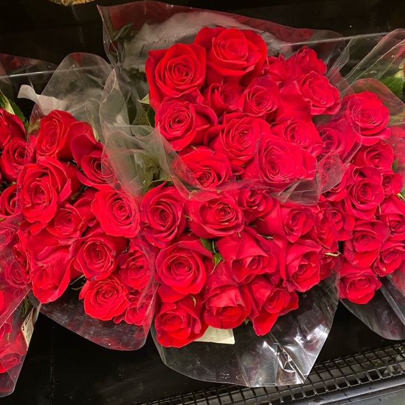 Meet Your Posher! - Picture 3 of 12